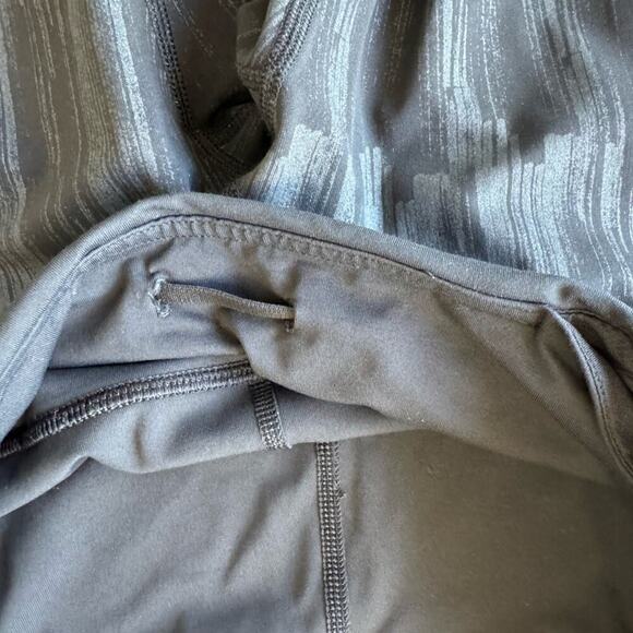 Lululemon Run Inspire Crop II Black and Grey Leggings sz 8 - Picture 4 of 8